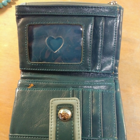 ***SOLD*** Adorable Snap Closure Wallet - Picture 3 of 5